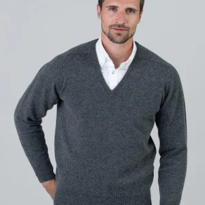 Leven 2 Ply Lambswool V-Neck