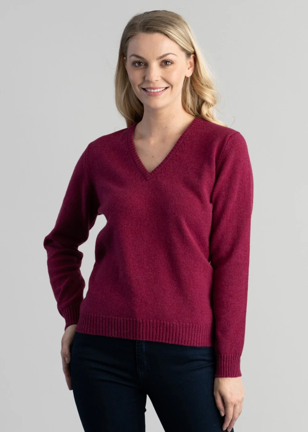 Lindsey Lambswool V-Neck – Image 5