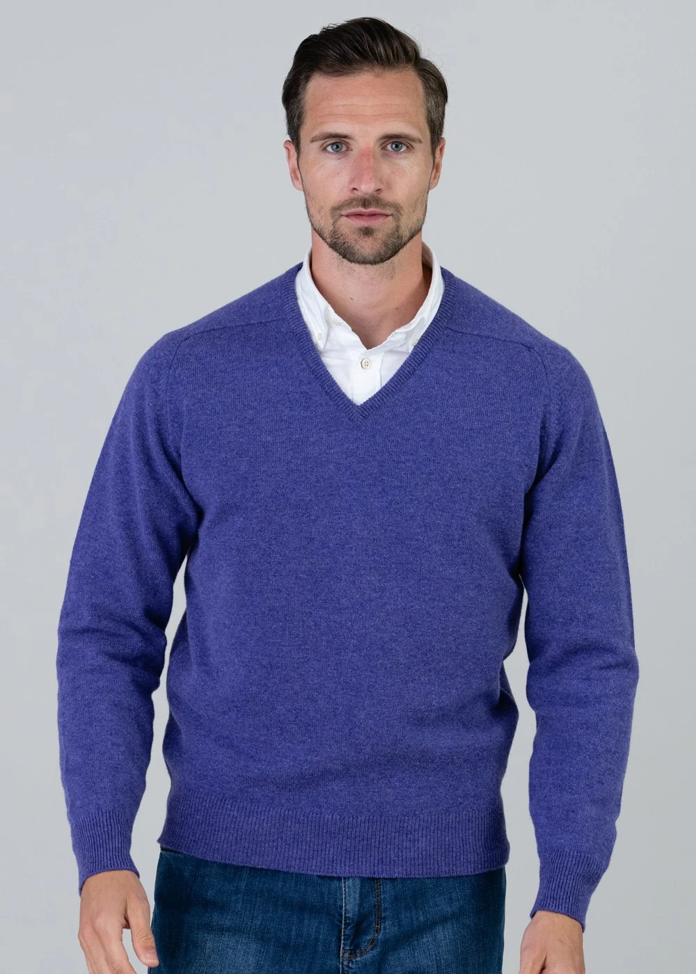 Leven 2 Ply Lambswool V-Neck Plus Size – Image 3