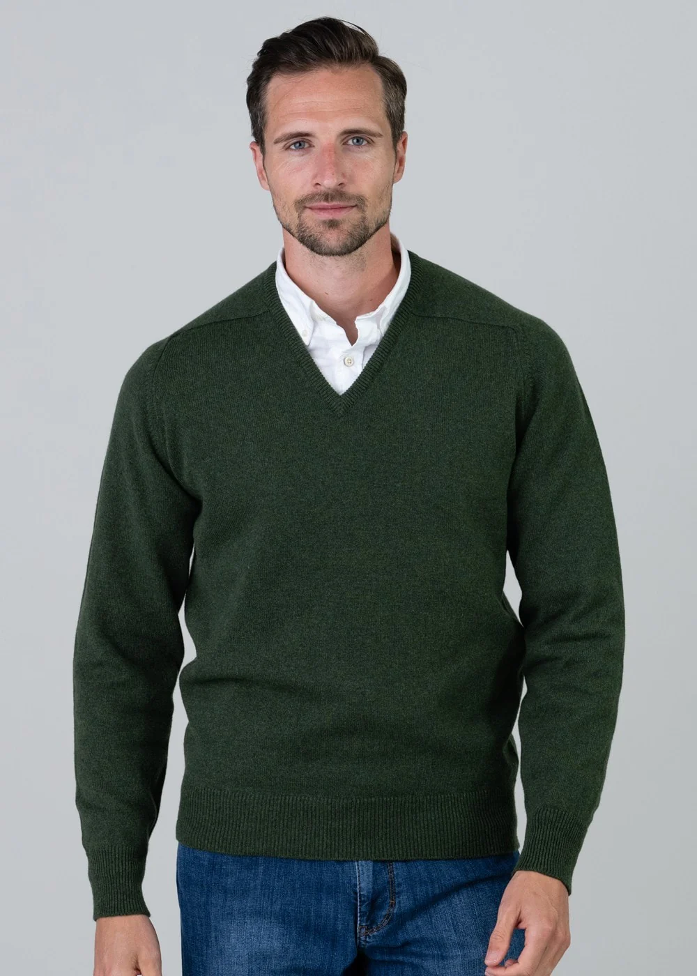 Leven 2 Ply Lambswool V-Neck Plus Size – Image 5