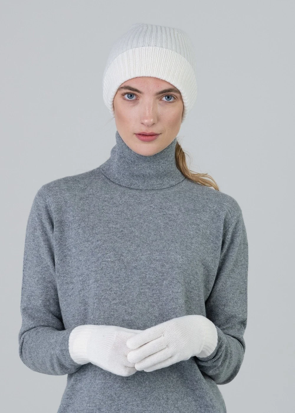 Cashmere Gloves – Image 2
