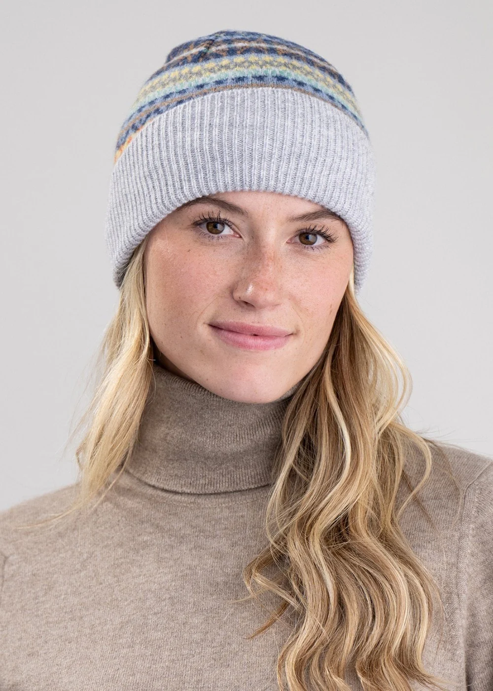 Alba Lambswool Beanie – Image 4