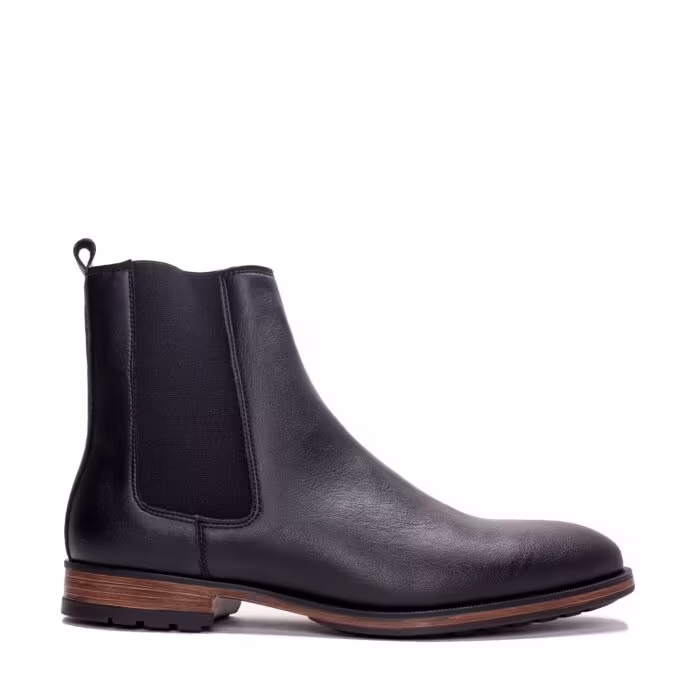 Basti Black de Nae : Une Botte Chelsea en Cuir Vegan Homme Avec du Style