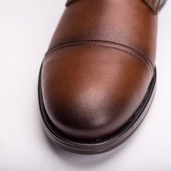 Botte marron à lacets Lore de Nae : Un Classique Éco-responsable pour l’Homme Moderne et Conscient – Image 5