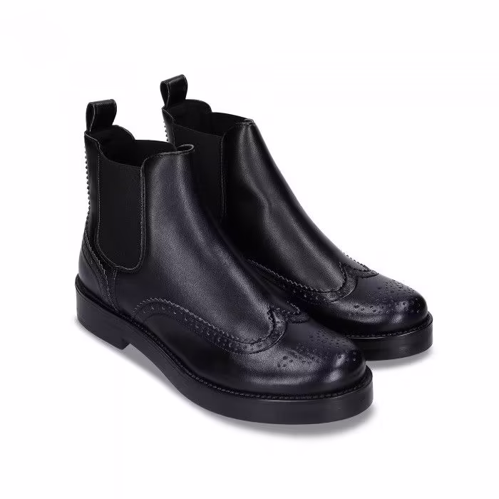 Sisi Black : Bottines Chelsea femme en cuir de pomme avec bout brogue wing tip en Apple Leather pour un style éco-responsable – Image 4