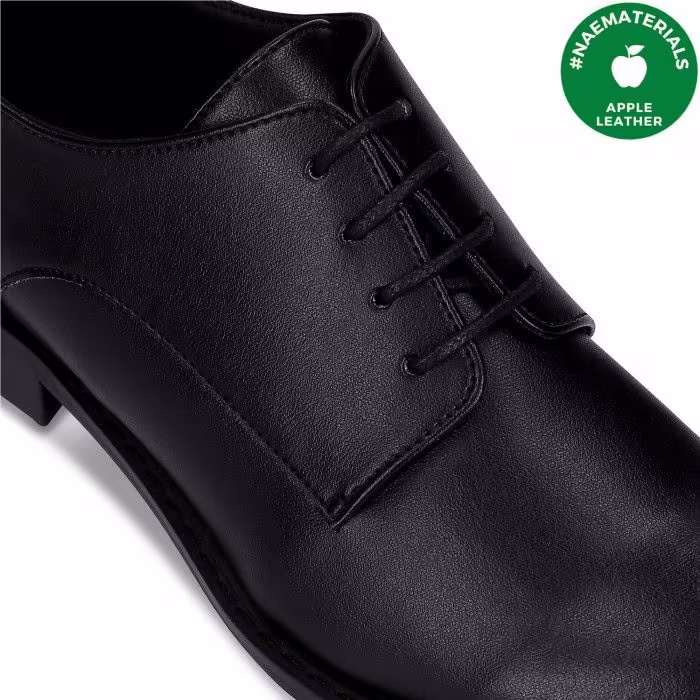 Chaussures derbies pour homme Obe Black de Nae : L’Élégance au Service de l’Éco-responsabilité – Image 5